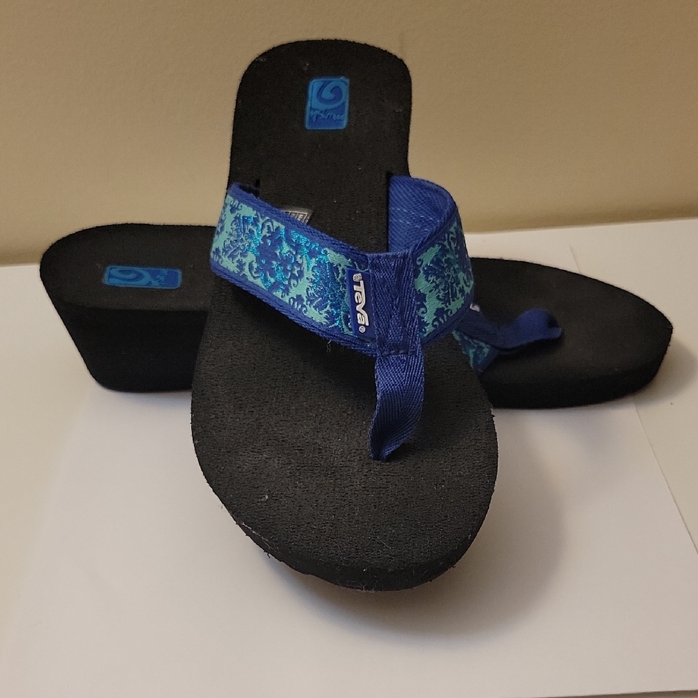 Teva Black and Blue Flip Flops